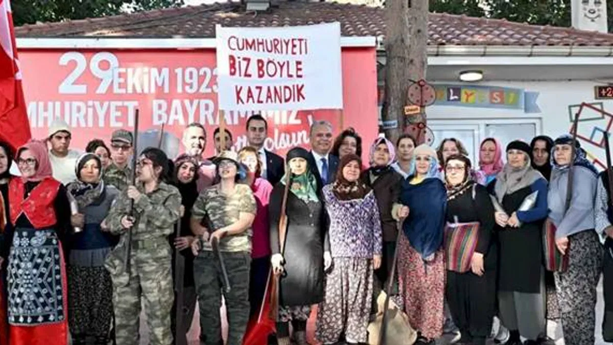 Başkan Uysal, ‘Cumhuriyet, dayanışmadır’