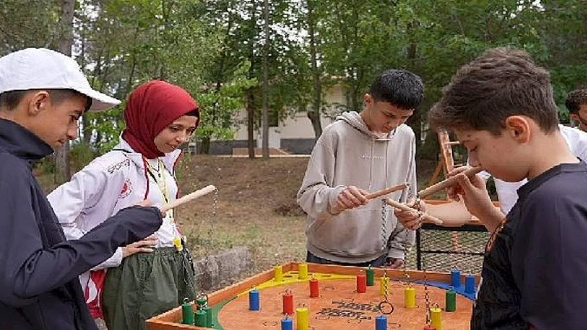 Lise Medeniyet Akademileri Yaz Okulu Öğrencilerin Gelişimine Katkı Sağlıyor