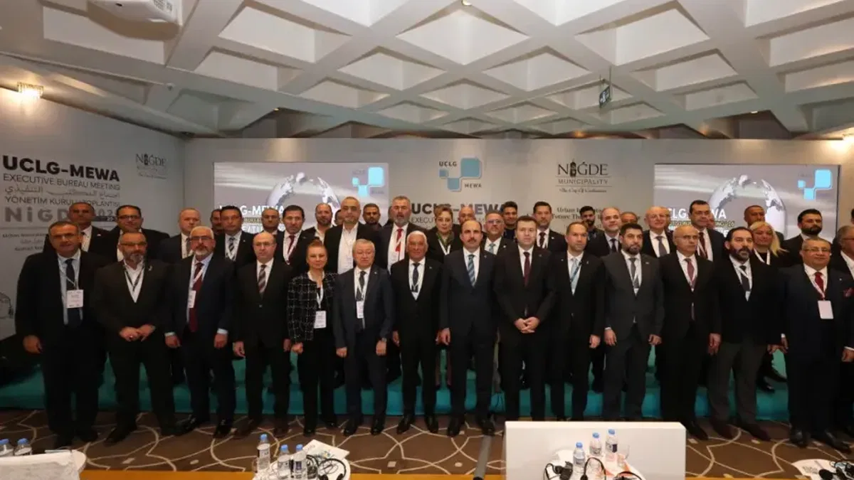 Başkan Altay UCLG MEWA toplantısında konuştu