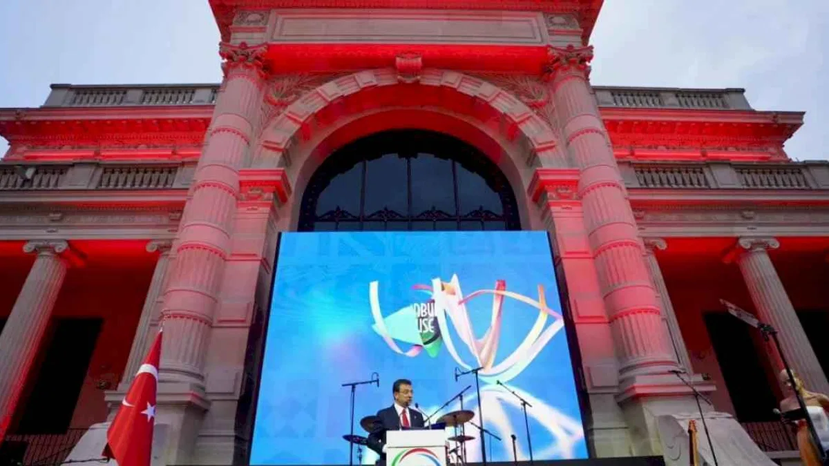 Paris'te İstanbul Evi açıldı