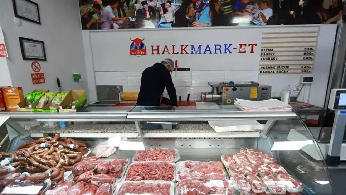 Efes Selçuk'ta Halk Mark-Et halkın yanında