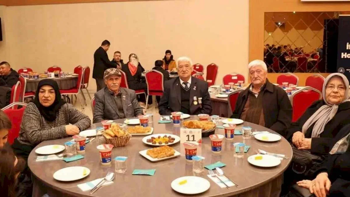 Gebze'de şehit aileleri ve gaziler aynı sofrada buluştu