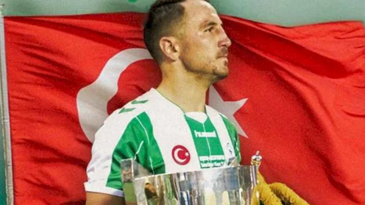 Tümosan Konyaspor yeni hocasını resmen açıkladı