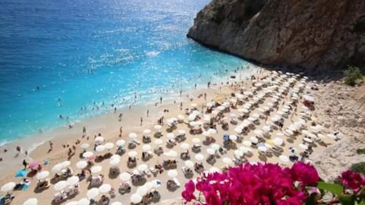 Türkiye'nin Turizm Geliri Yılın İlk Çeyreğinde Yüzde 122,4 Arttı