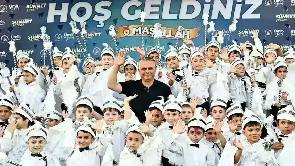 Antalya Muratpaşa'da 122 çocuktan erkekliğe ilk adım