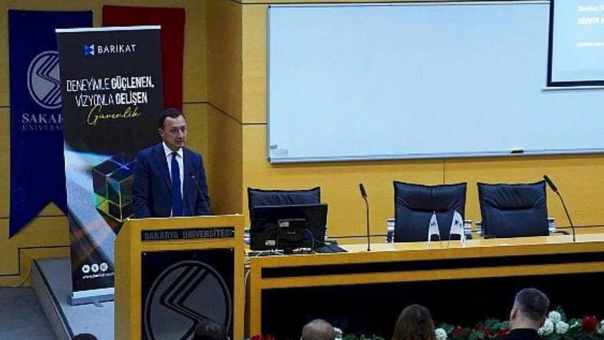 Siber Güvenliğin Geleceğine Yatırım: Sakarya Üniversitesi ve Barikat'tan Stratejik Eğitim İş Birliği