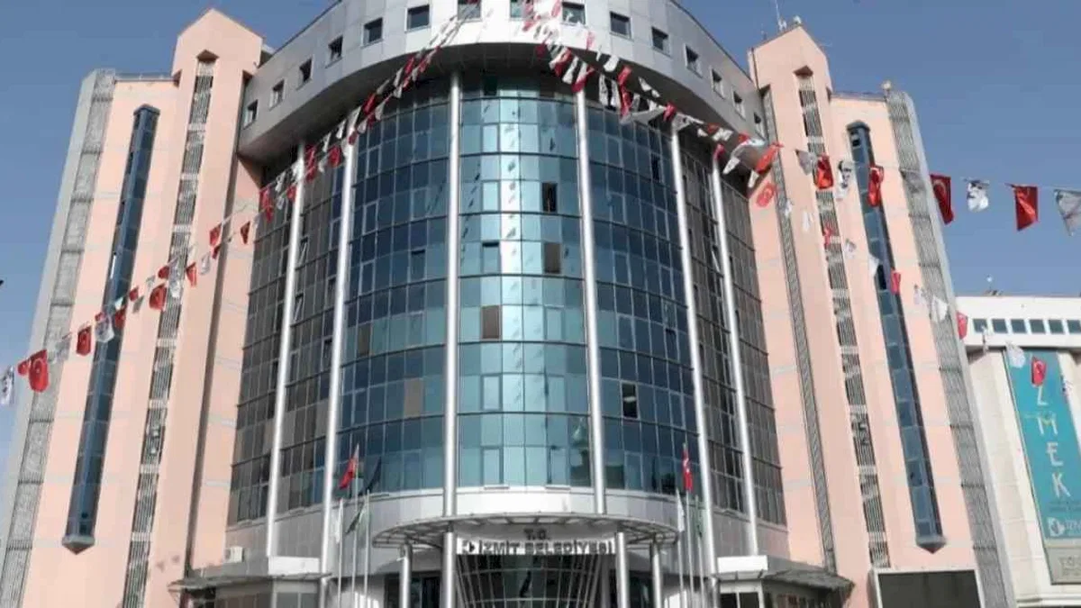 İzmit'ten sahipsiz köpek iddialarına yanıt!