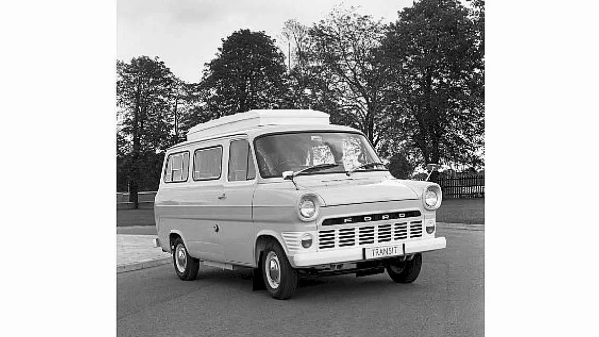 Ford Transit'in 60 Yıllık Serüveni: Efsanenin Hikayesi Rakamlarla Taçlandı