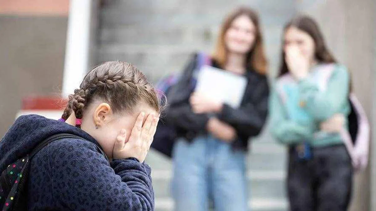 Akran zorbalığı çocuklar için ciddi bir risk faktörü