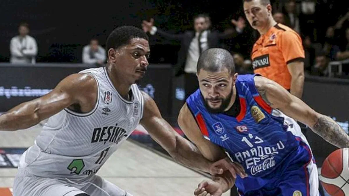 Beşiktaş Emlakjet 85-77 Anadolu Efes (Maç Sonucu) Beşiktaş A. Efes'i devirdi!
