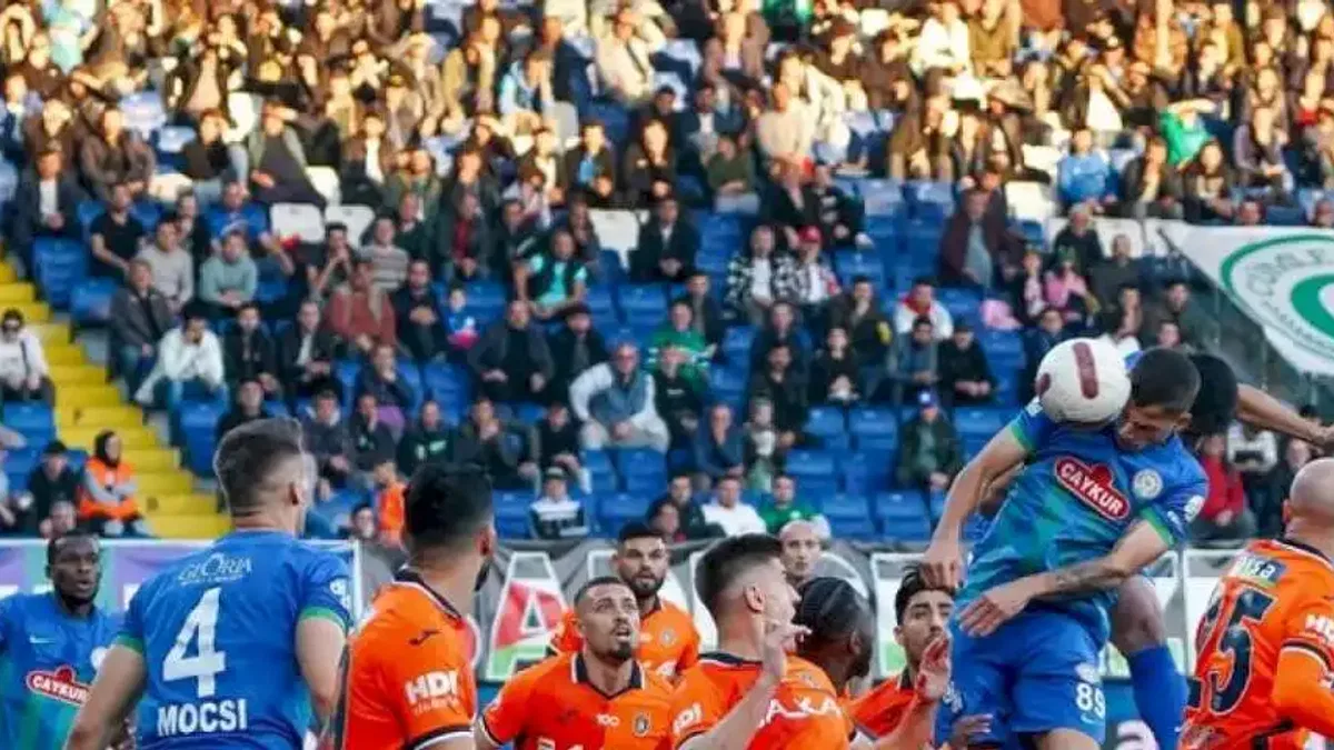 Çaykur Rizespor 3-2 RAMS Başakşehir (Maç Sonucu) Rize son dakikalarda kazandı!