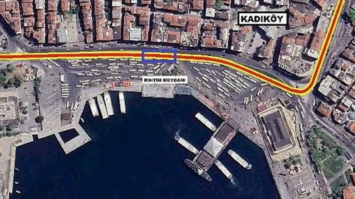 Kadıköy Rıhtımı'ndaki otobüs durakları kalkacak