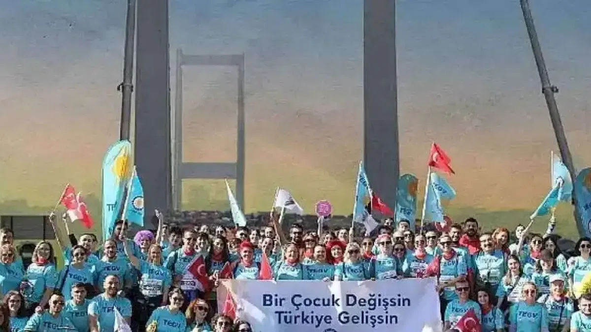 TEGV koşucuları 46. İstanbul Maratonu'nda adımlarını nitelikli eğitim desteği için atacak