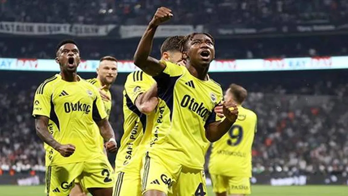 Beşiktaş 2-3 Fenerbahçe (Maç Sonucu) Derbinin kazananı Fener!