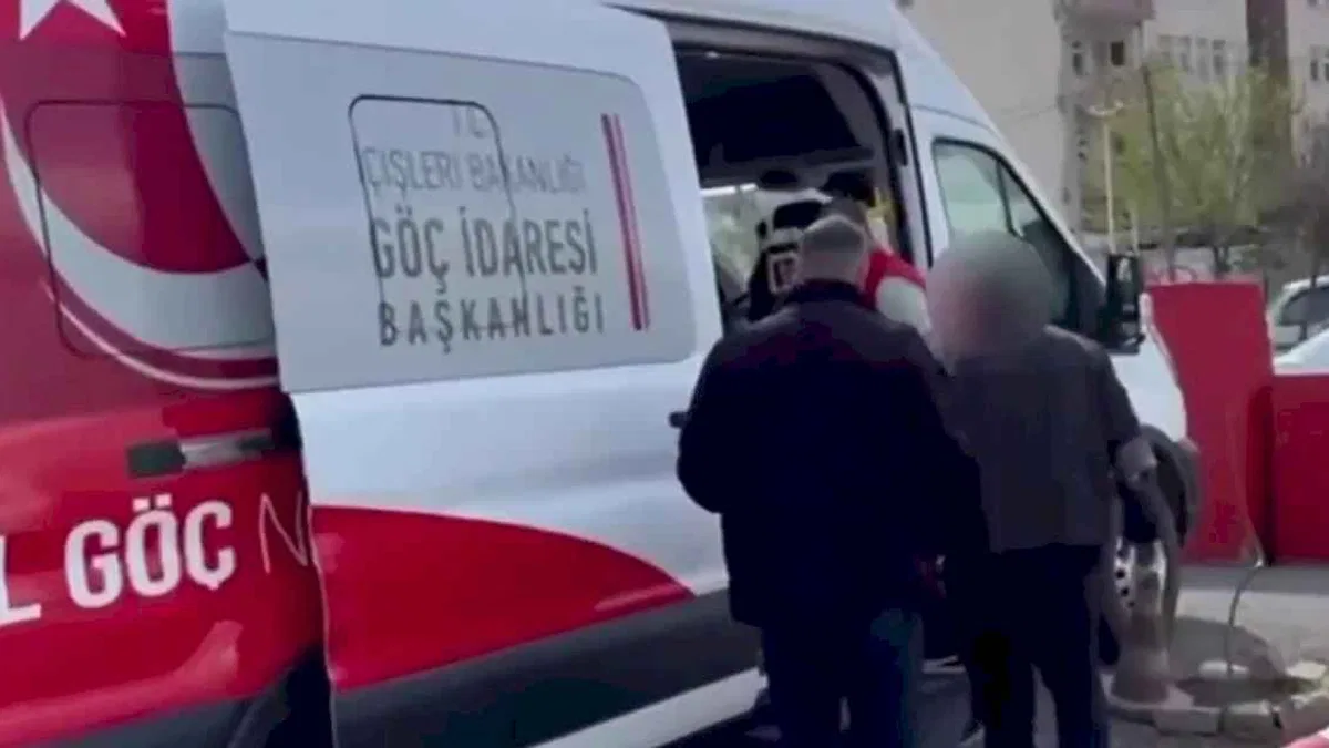 İçişleri'nden düzensiz göç bilançosu... 120 organizatör ile 519 düzensiz göçmen yakalandı
