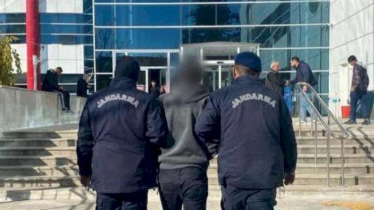 Adıyaman Jandarması hapis cezası bulunan zanlıyı yakaladı