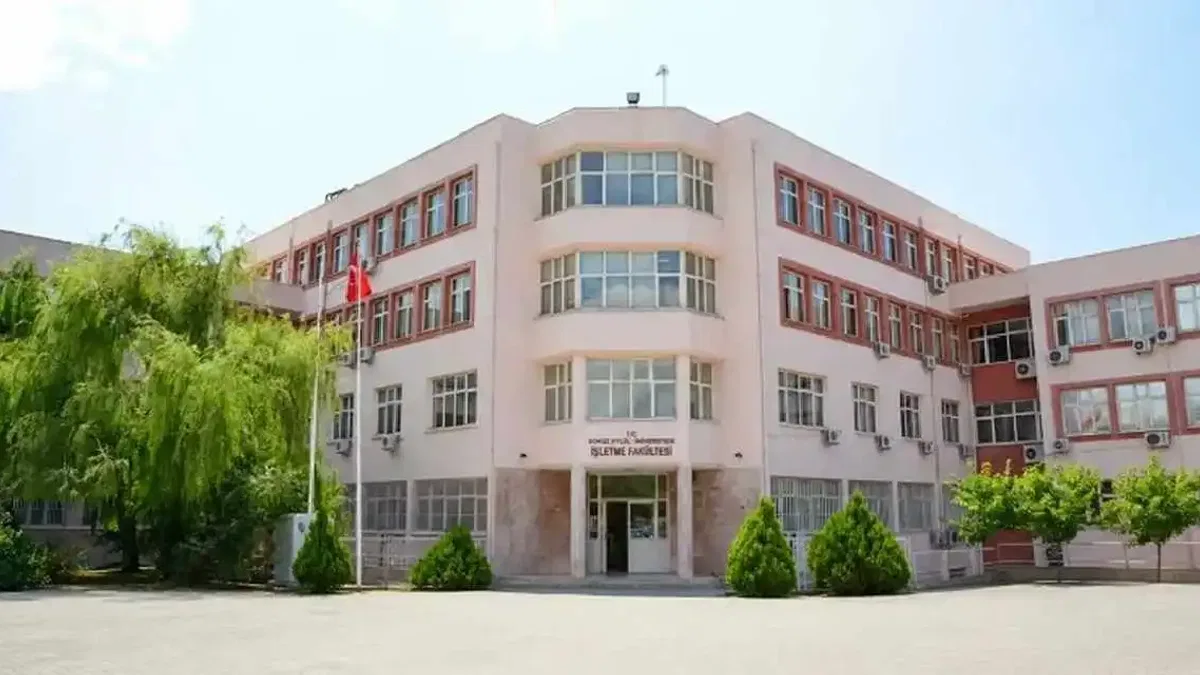 DEÜ İşletme Fakültesi AACSB'yi aldı