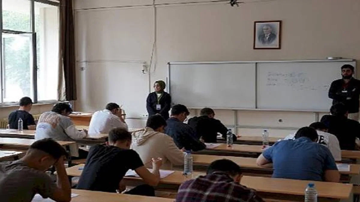 Lise Medeniyet Akademileri'nden Üniversite Adaylarına YKS Provası