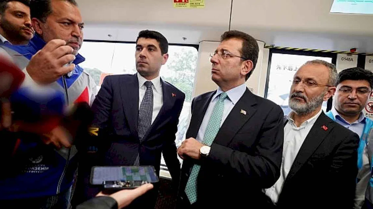 Yüzde 100 Elektrikli, 420 Kişilik Çevreci Metrobüsün Test Sürüşüne Ekrem İmamoğlu Tanıklık Etti