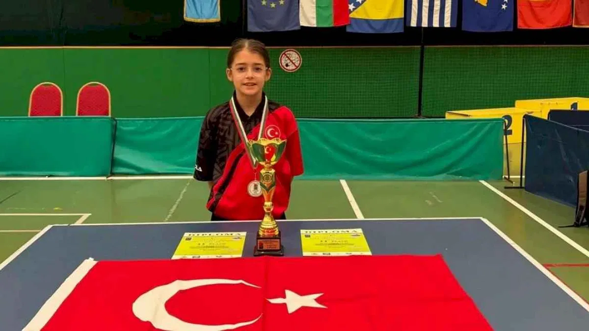 Aybige Feride Üstündağ’dan Milli Takım’da 3 madalya
