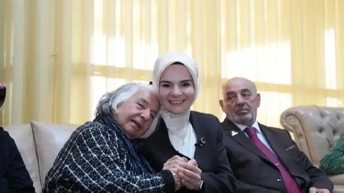 Aile Bakanı Göktaş'tan ailelere bayram ziyareti