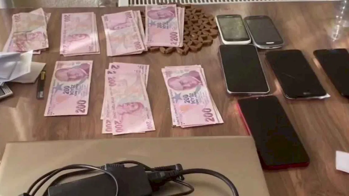 54 şüpheli 23 ilde 'Siberağ'a takıldılar!