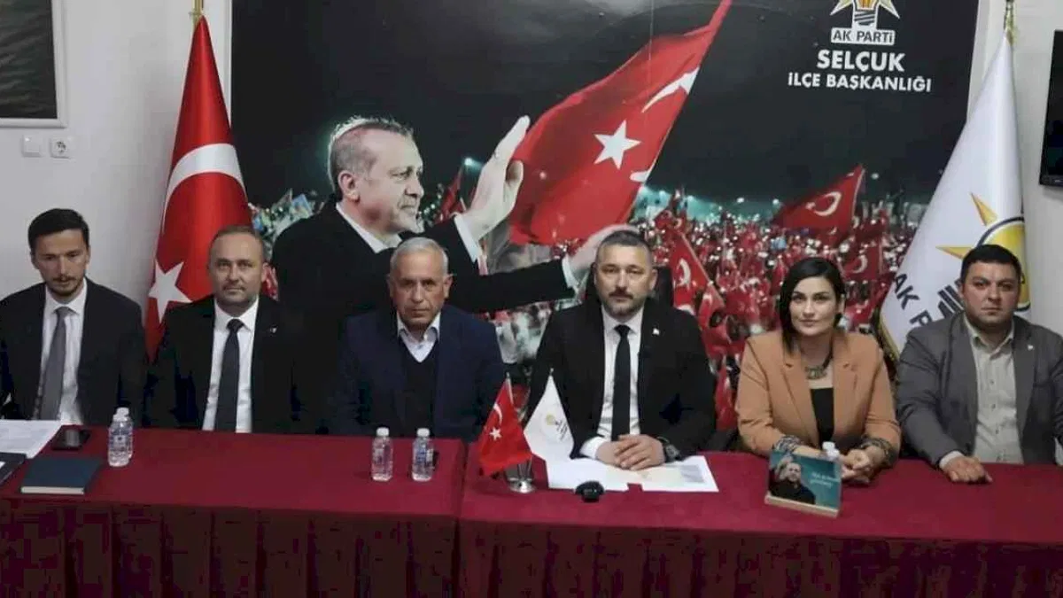 AK Parti İlçe Başkanı Bayraklı: “Selçuk halkı sahipsiz değildir”