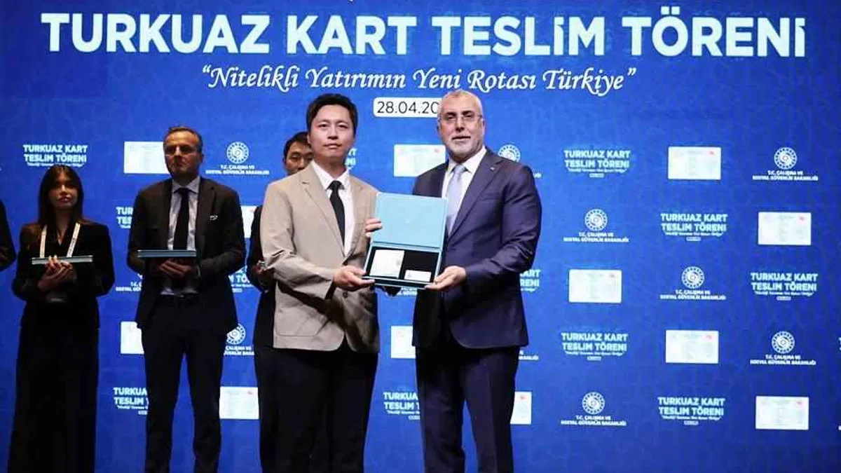 Bakan Işıkhan Turkuaz Kart sahipleriyle buluştu