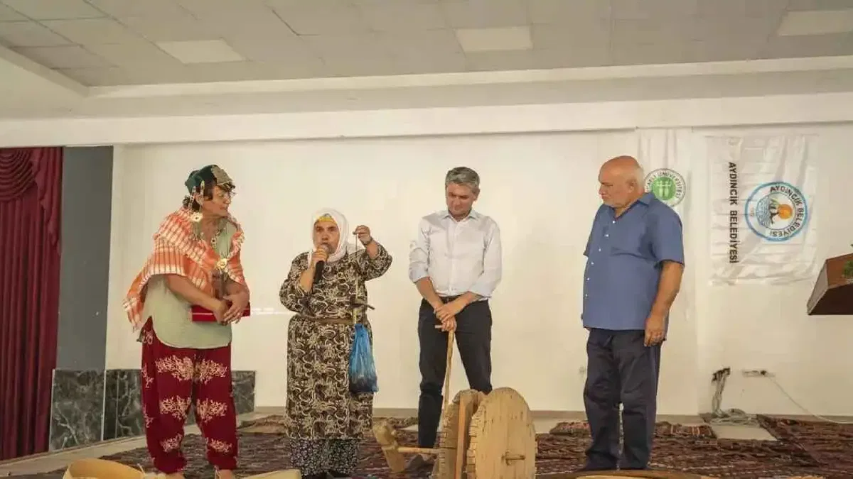 Mersin Aydıncık’ta bilim ve kültür buluşması