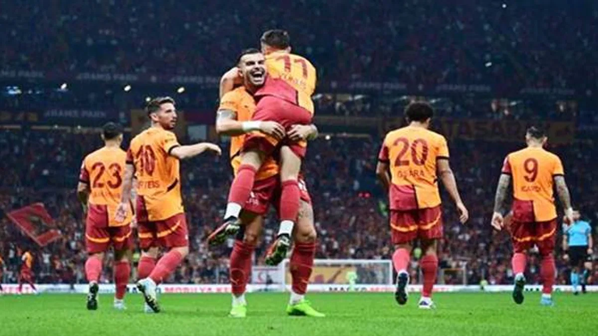 Galatasaray 1 - 0 Corendon Alanyaspor (Maç Sonucu) Aslan evinde hata yapmadı!