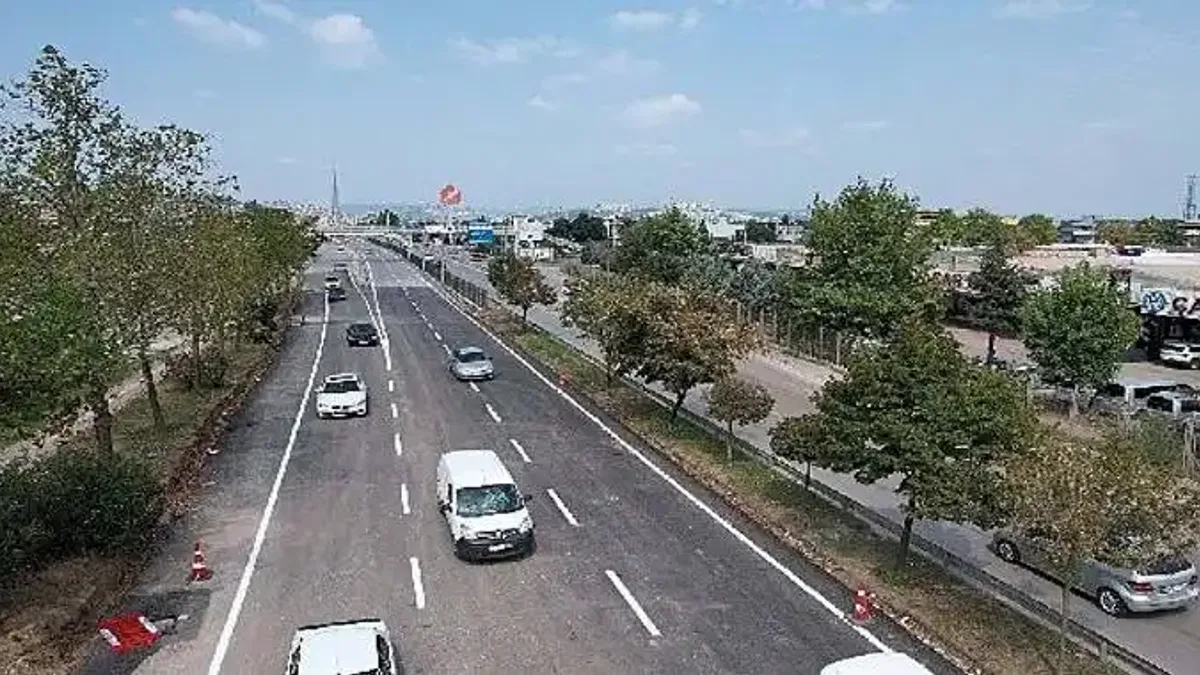 Ömer Türkçakal Bulvarı trafiğe açıldı
