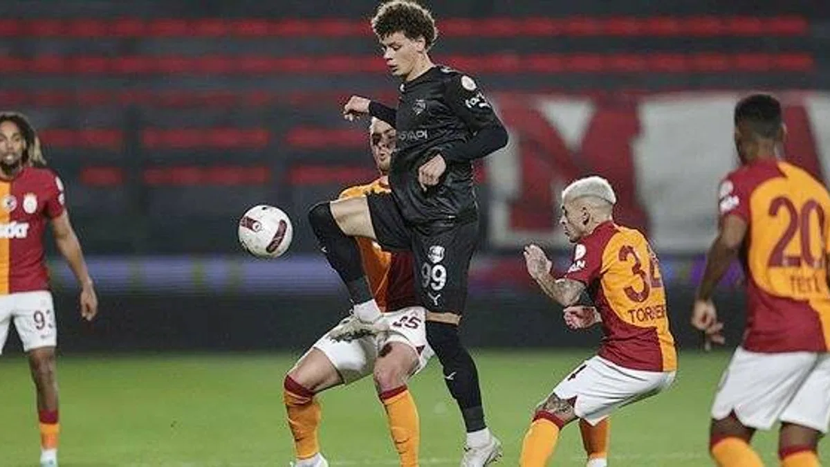 Siltaş Yapı Pendikspor 0-2 Galatasaray (Maç Sonucu) Cimbom Pendikspor engeline takılmadı!
