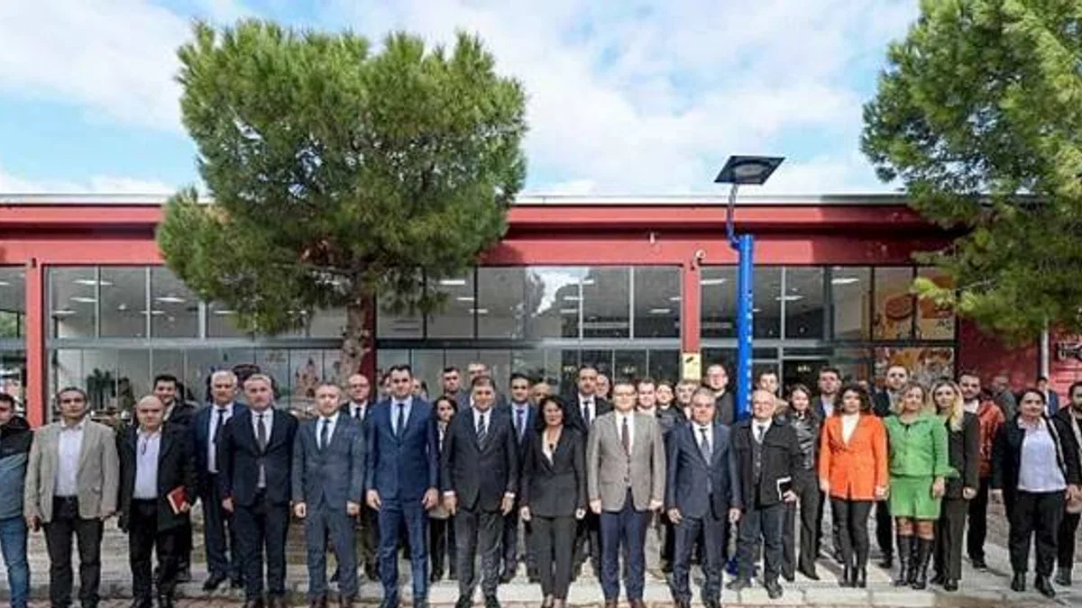 Tugay: İzmir'in gördüğü en iyi belediyecilik hizmetini yapacağız
