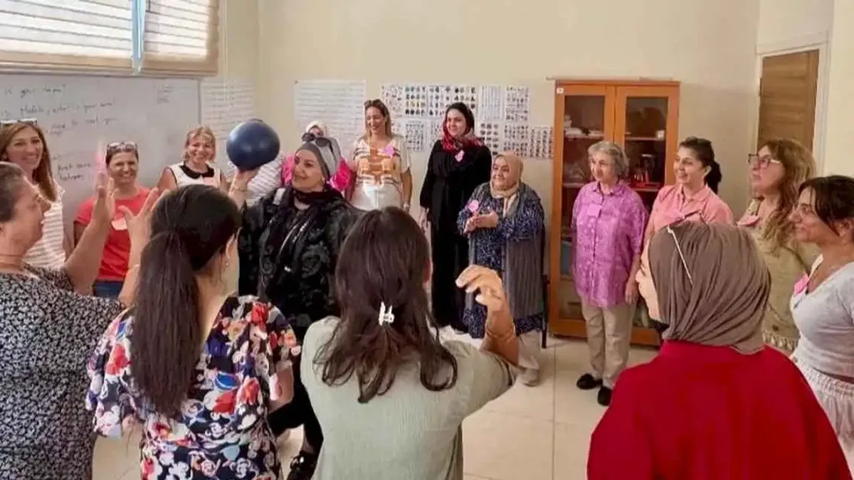 İzmirli kadınlara dil eğitimi desteği