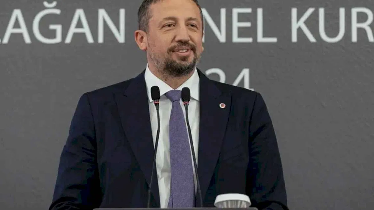 Hidayet Türkoğlu, TBF'de üst üste 3 seçim kazandı