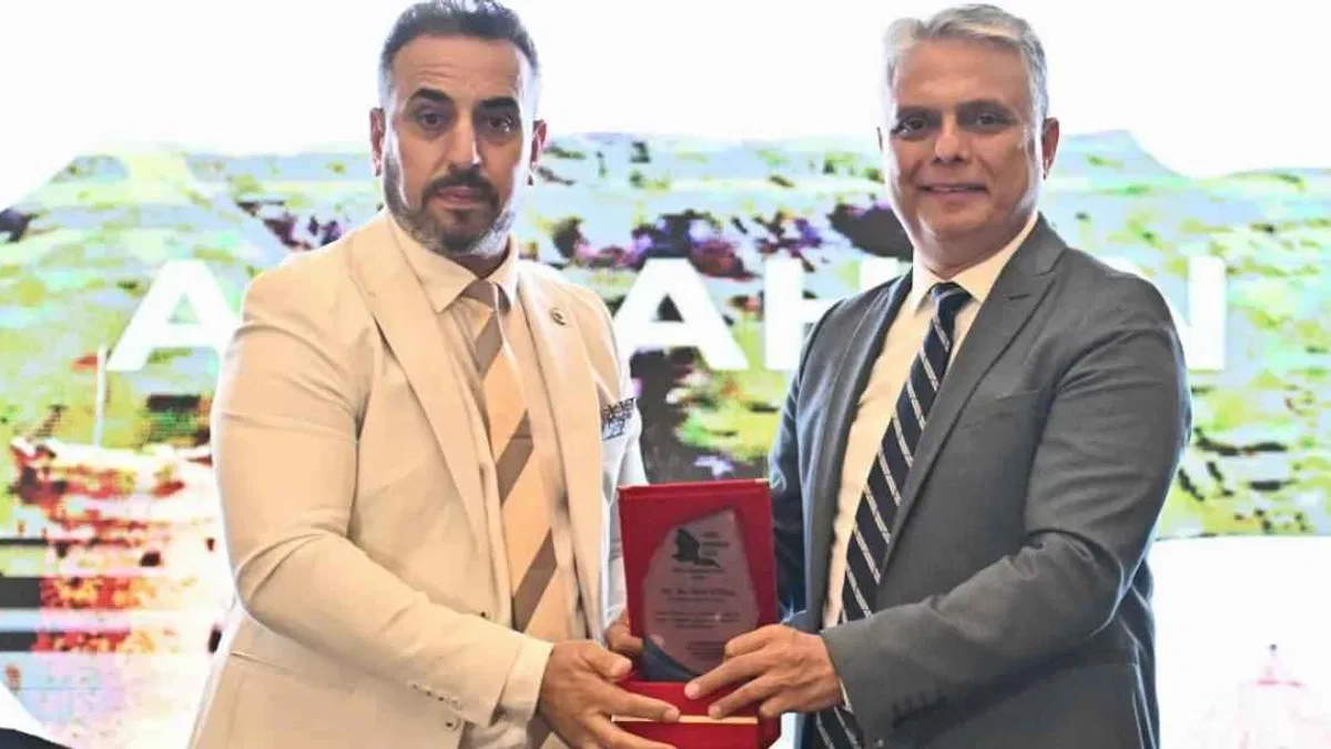 Antalya Muratpaşa'da Başkan Uysal, yöre dernekleriyle buluştu