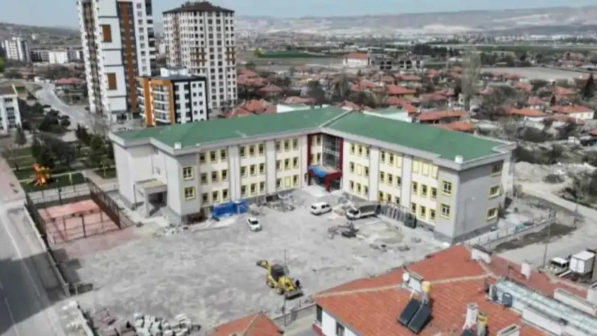 Başkan Çolakbayrakdar, seçim sonrası hızlı başladı