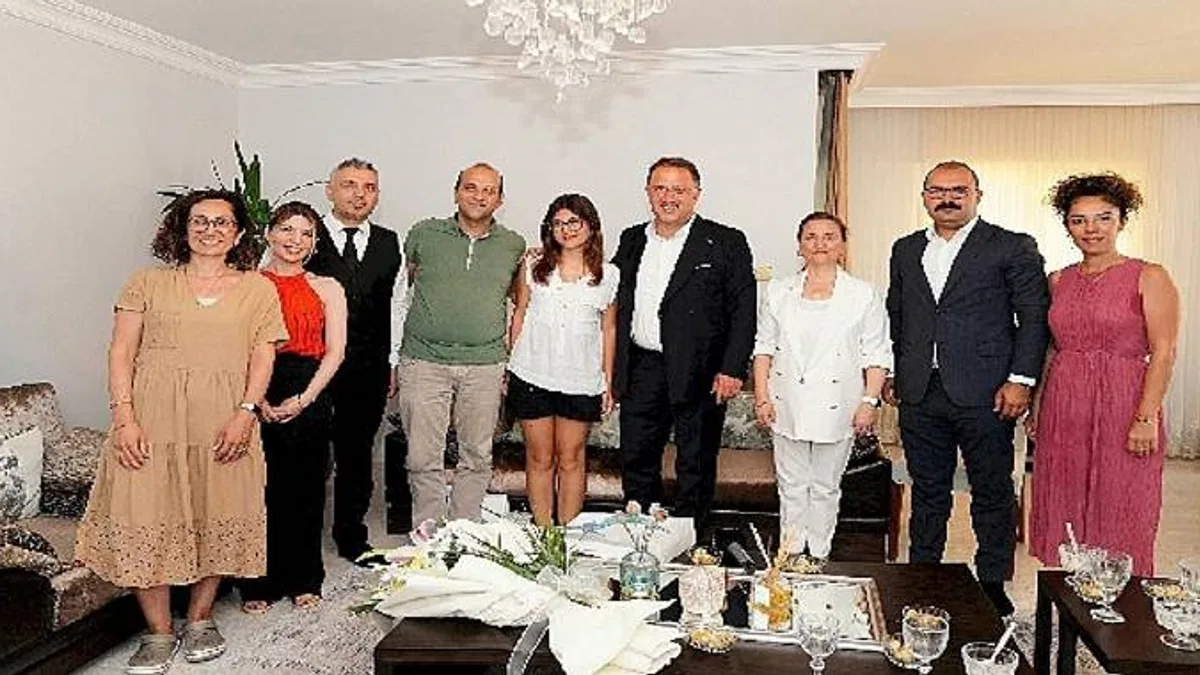 Başkan Çalık, LGS birincilerini ziyaret etti