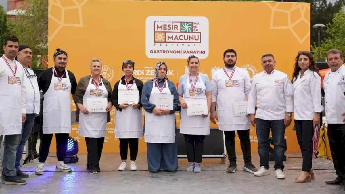Manisa'da mesir macunu yemekler yarıştı