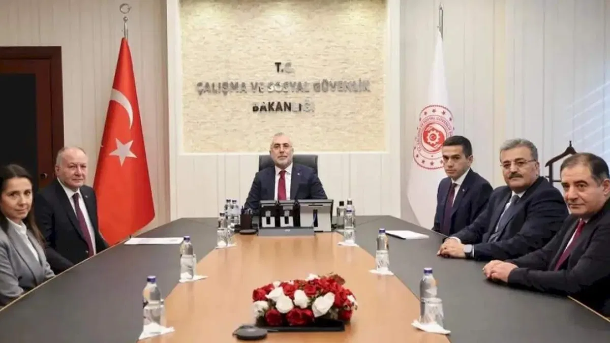Asgari ücretle ilgili ilk toplantı yapıldı... İkincisi ayın 18'inde