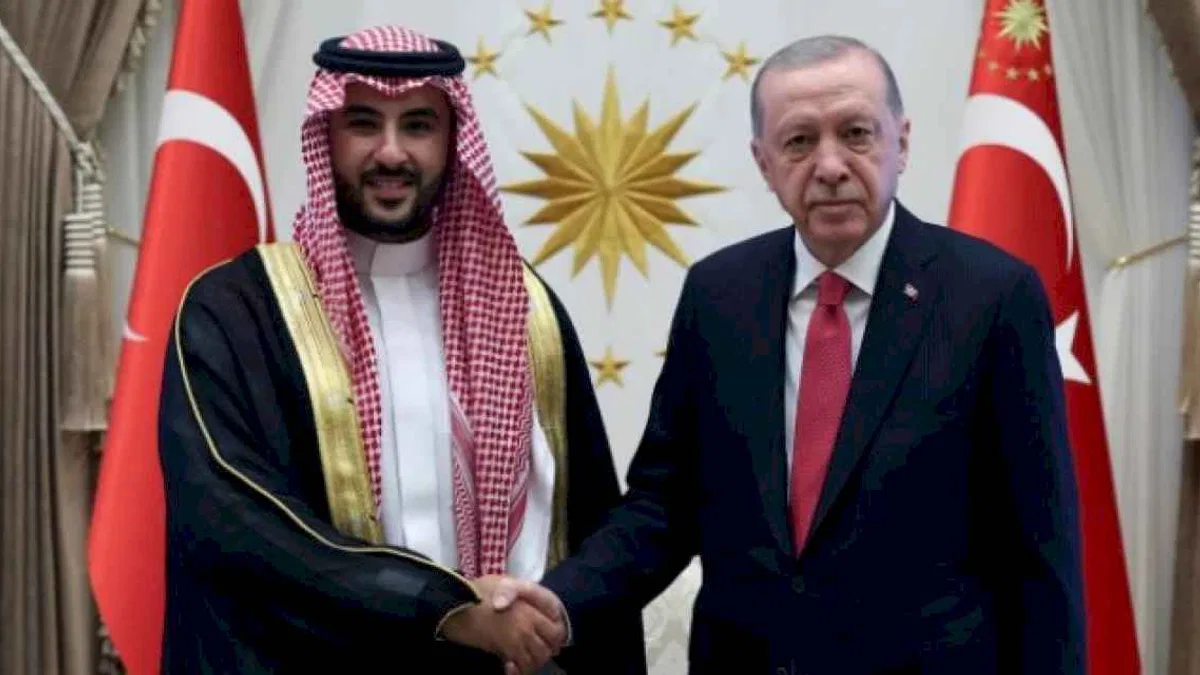 Suudi Arabistan Savunma Bakanı Beştepe'de