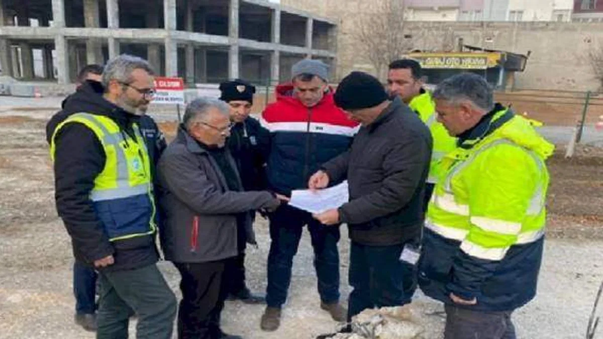 Memduh Büyükkılıç'tan konteyner çarşıya denetim