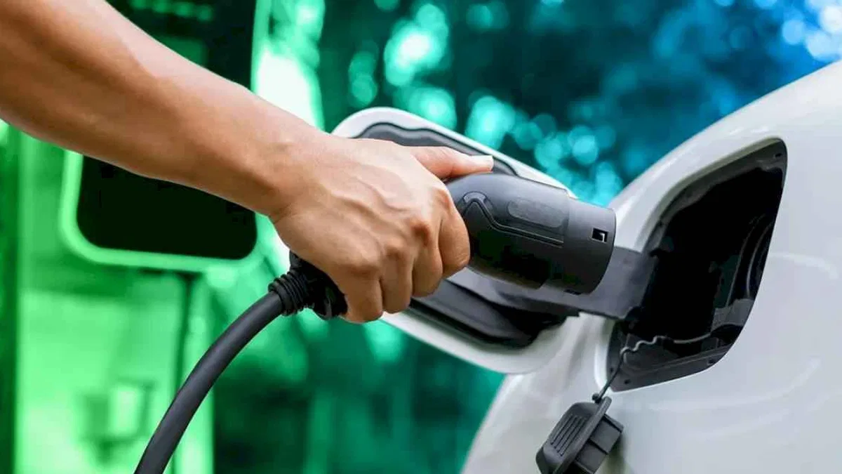 Türkiye'de elektrikli araç devrimi hızlanıyor, şarj istasyonlarında talep artışı yaşanıyor