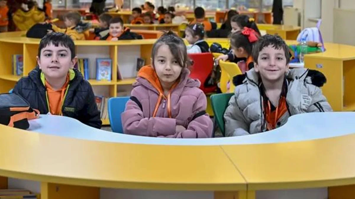 ABB Kütüphaneleri Şenleniyor: “Genç Zihinler Kütüphanede” Projesi Başladı