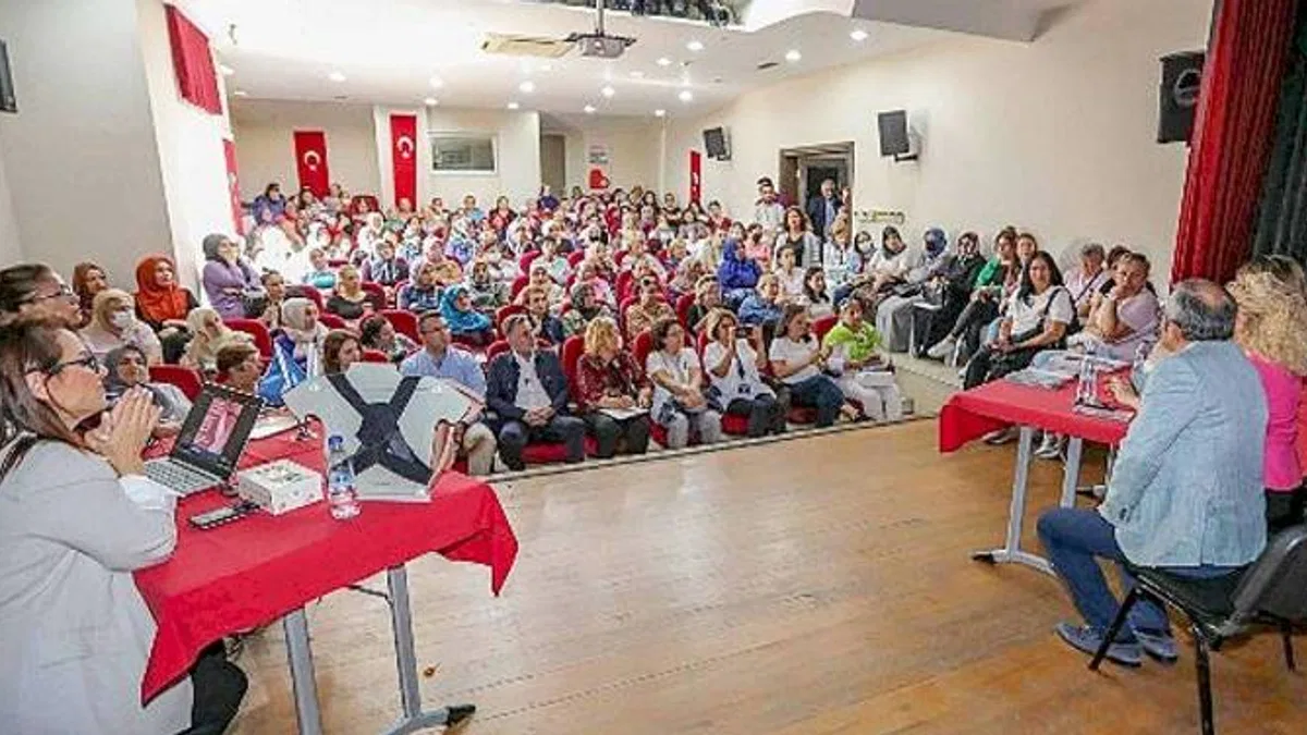 Bayraklı'da sağlık semineri