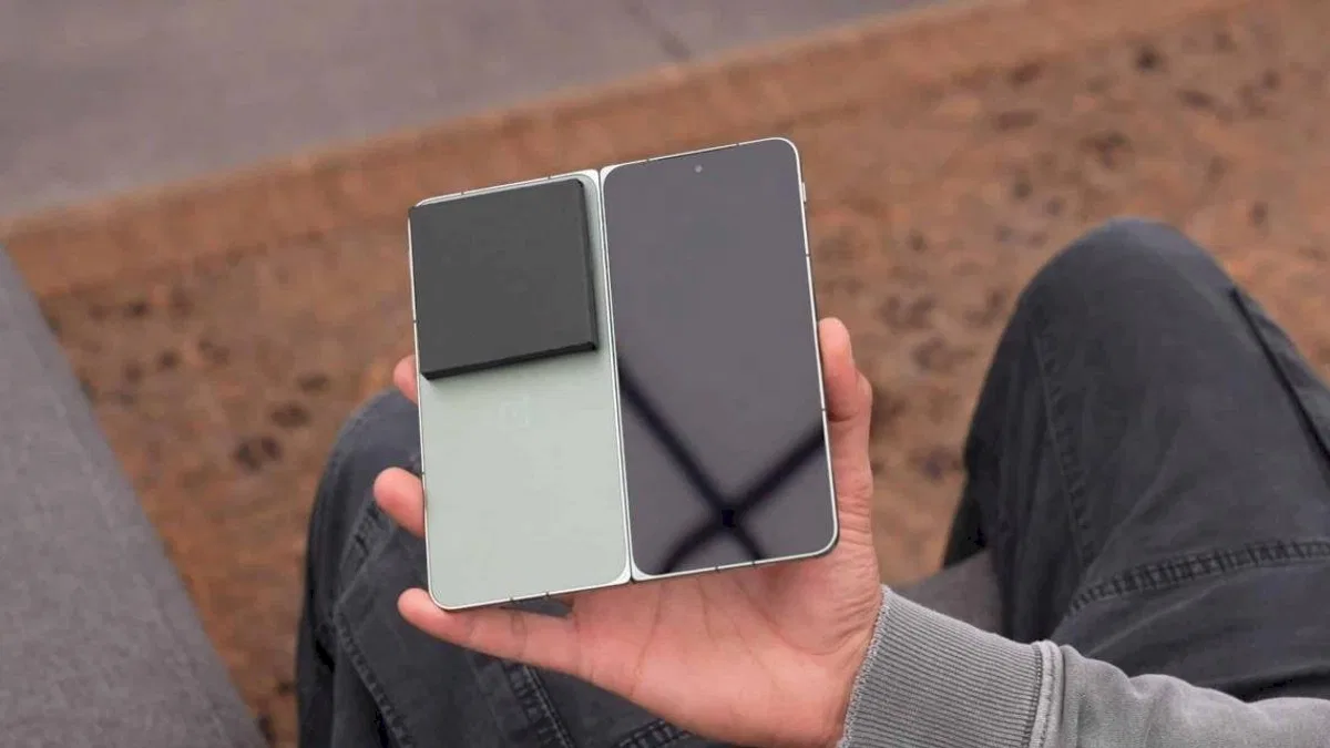 OnePlus Open Canlı Fotoğrafı Ortaya Çıktı