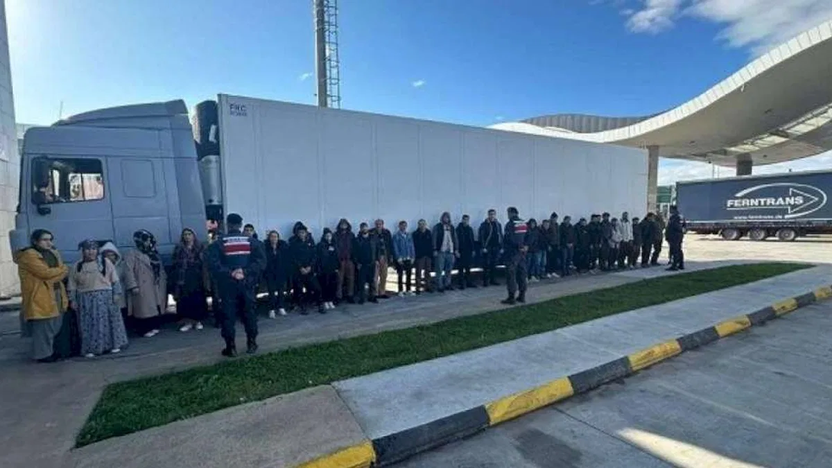 Edirne'de 36 kaçak göçmen yakalandı