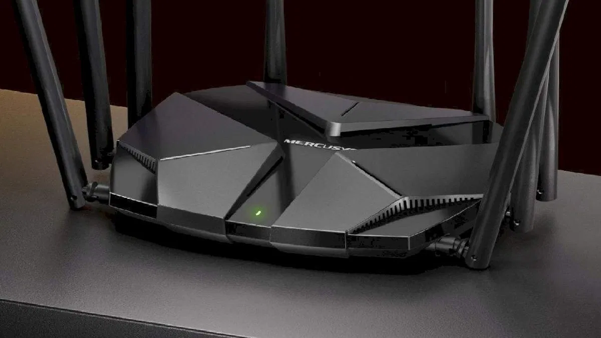 Sekiz Antenli Wi-Fi 6 Yönlendirici: Mercusys MR90X