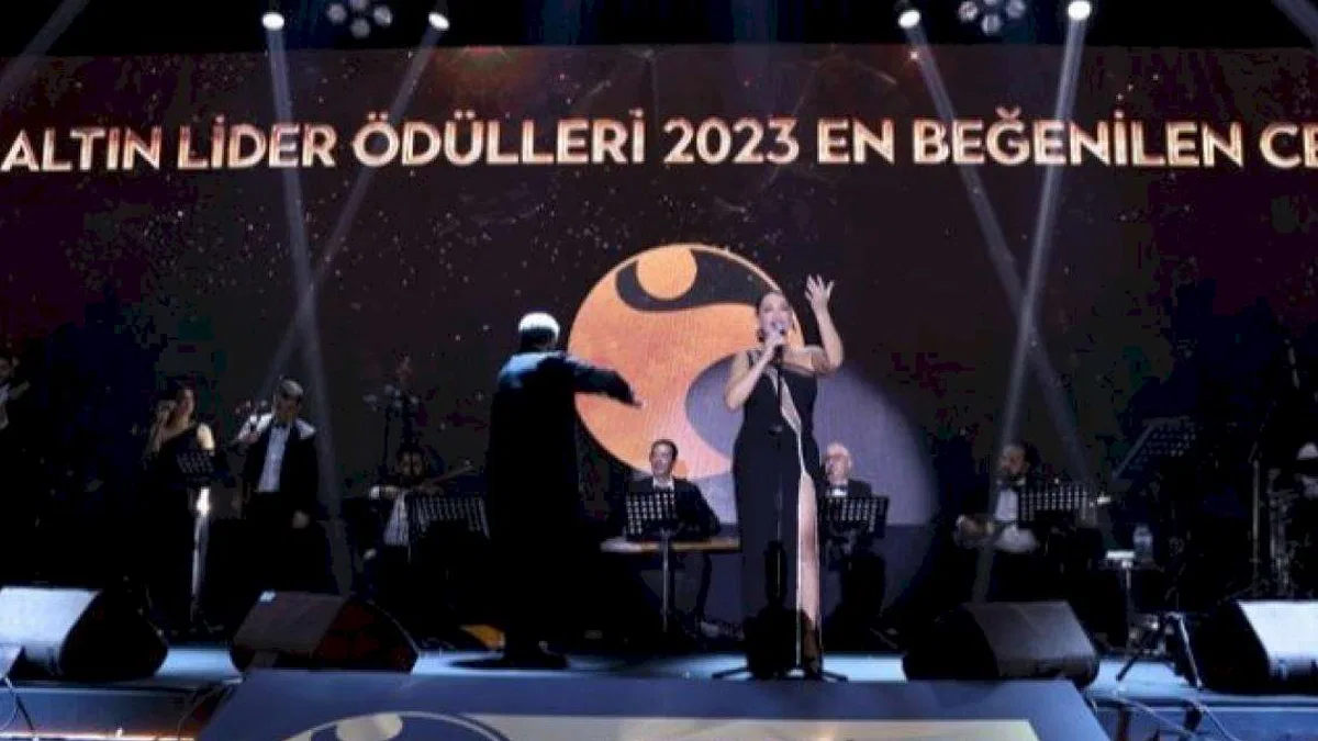 Altın Lider Ödülleri yıldızlar geçidine dönüştü