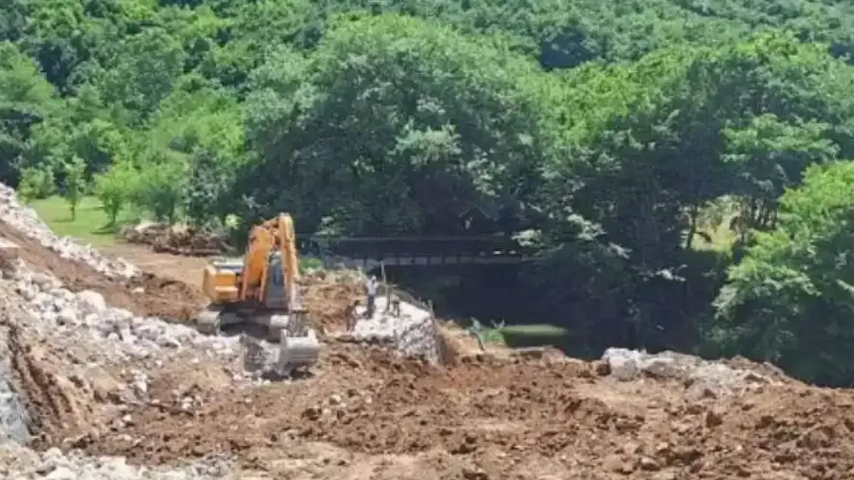 Kocaeli'nde Duraklı-Alihocalar köprüsü yapımı devam ediyor